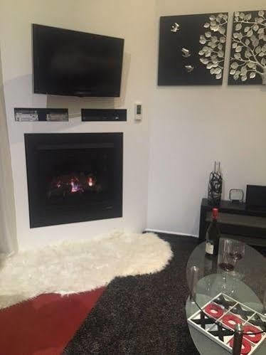 Chalet On Gallery Walk - King Bed, Spa, Fireplace, Wifi & Netflix, Linger A While Mount Tamborine Bagian luar foto